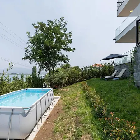Florale Villa *