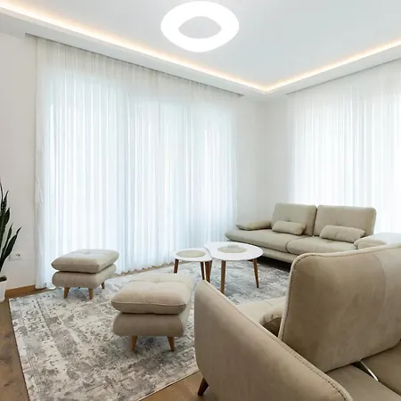 빌라 Florale Široka